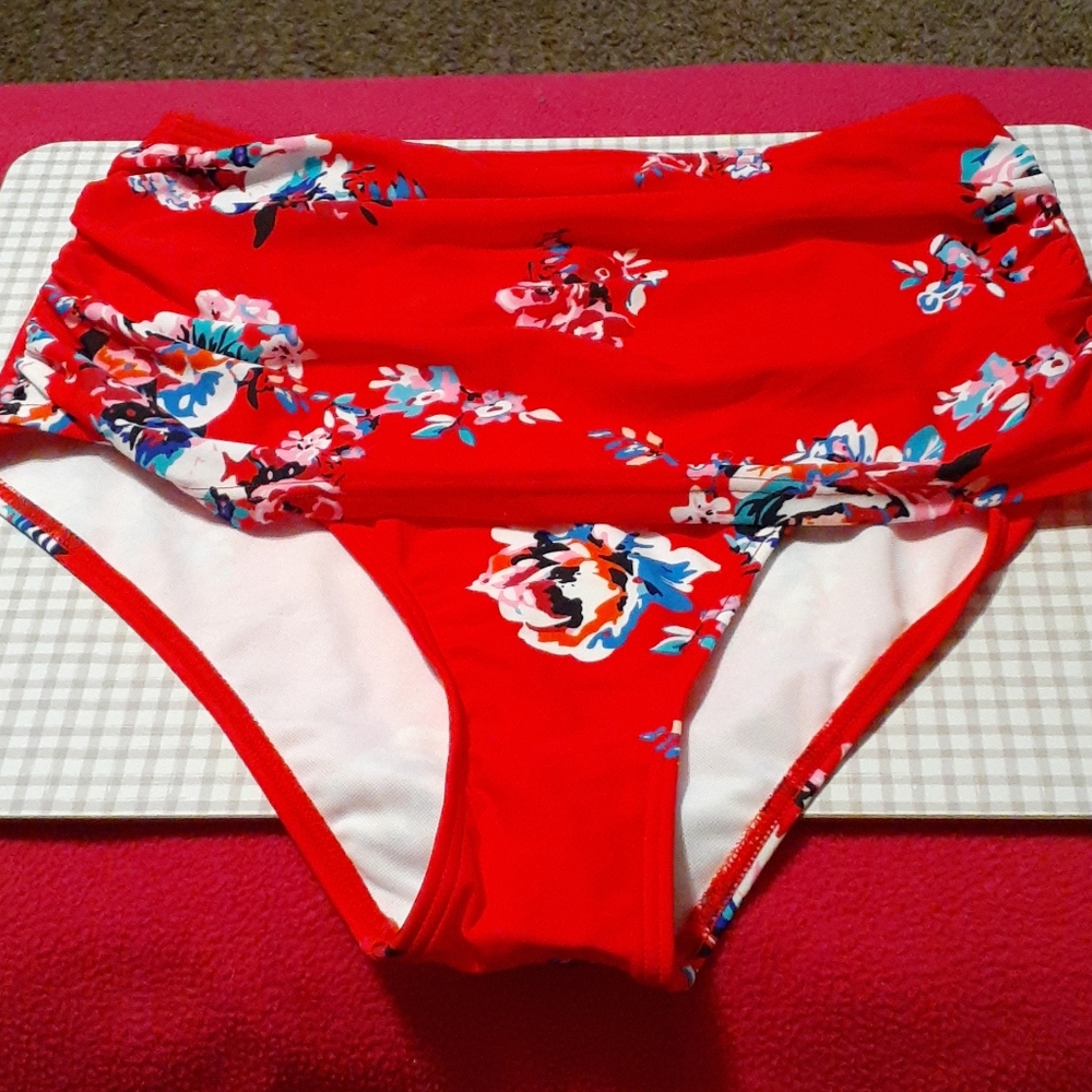 SOLD - Picture 2 of 3
